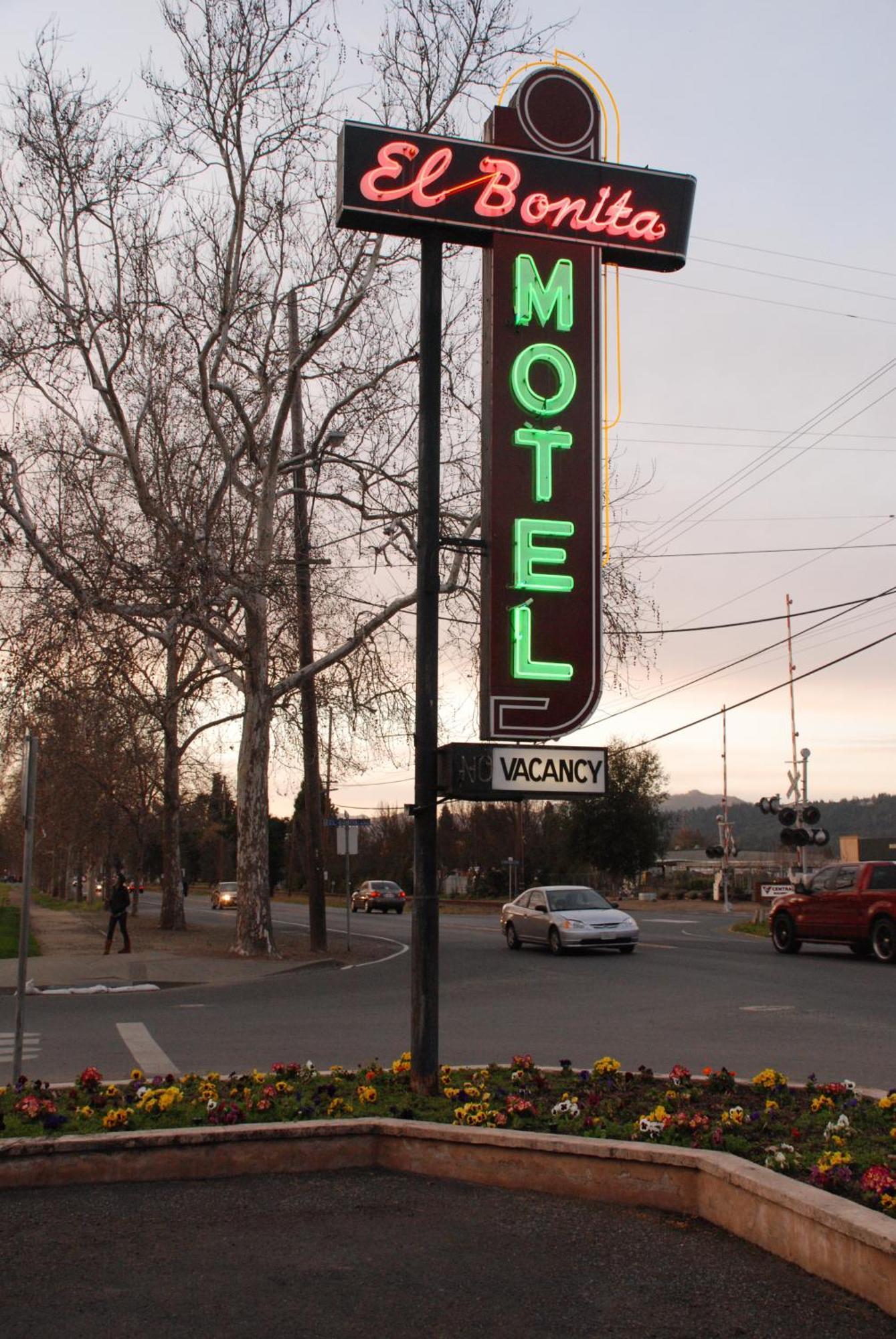 El Bonita Motel St. Helena Zewnętrze zdjęcie